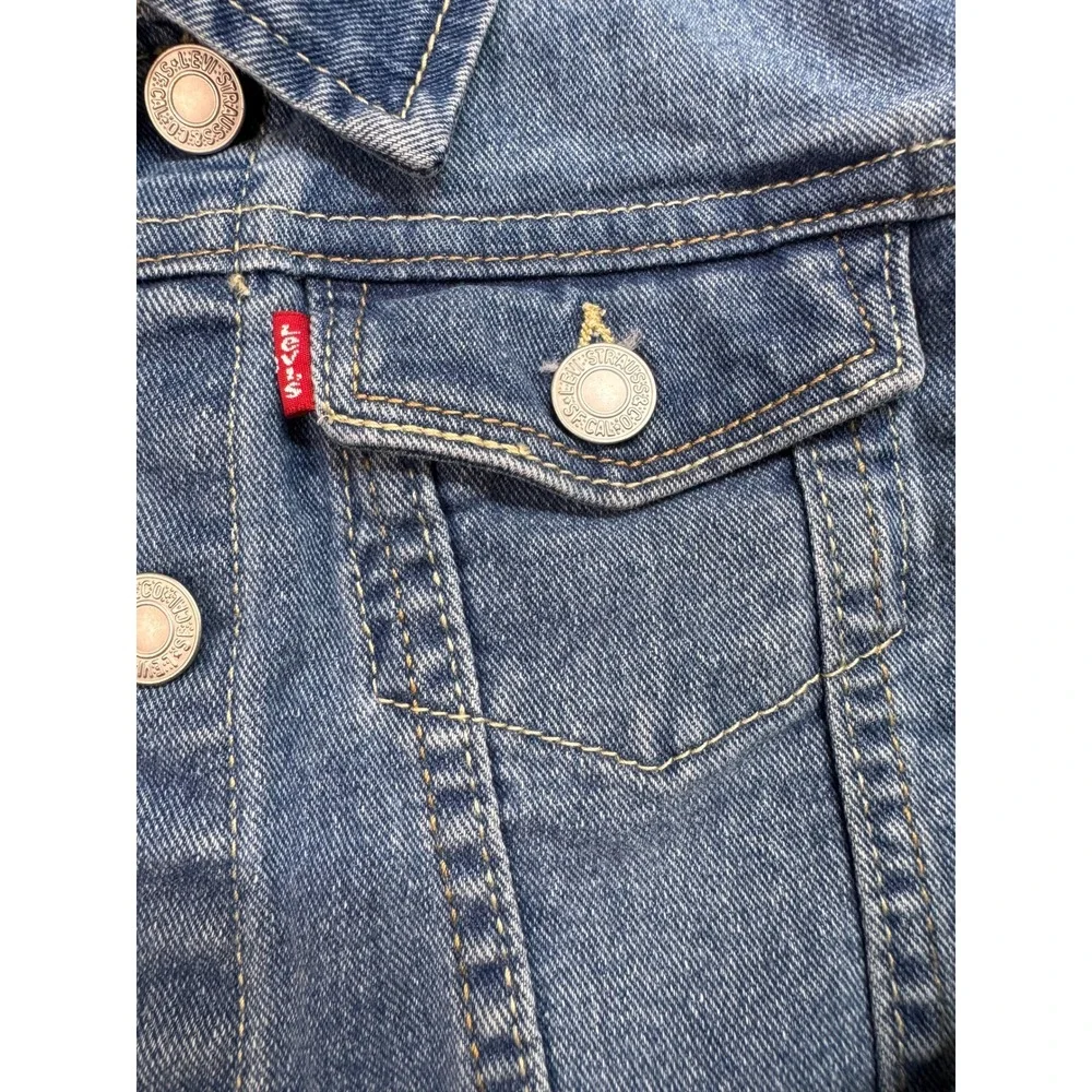 Levi's Girls Denim Trucker Jacket Medium Wash Blue Size 6/6X Classic Jean Jacket